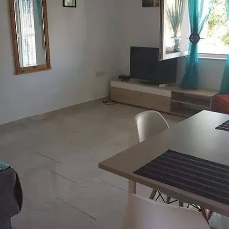 Vestweber Apartment Vir